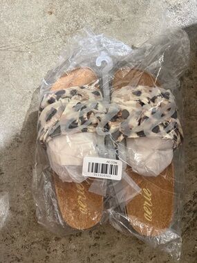 aerie White Slide Sandals